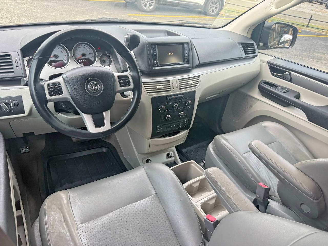 Volkswagen Routan Se