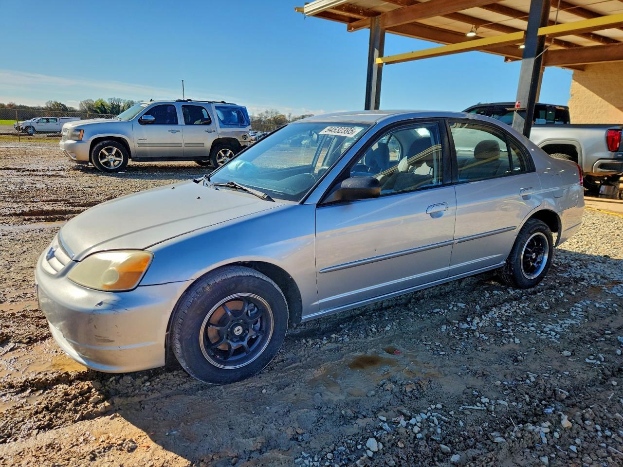 Salvage Honda Civic Image