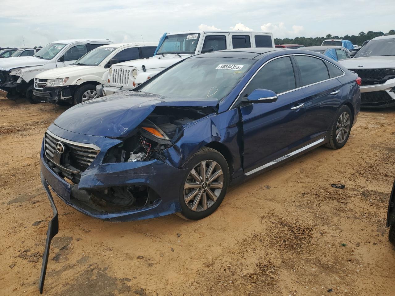 Salvage Hyundai SONATA Image