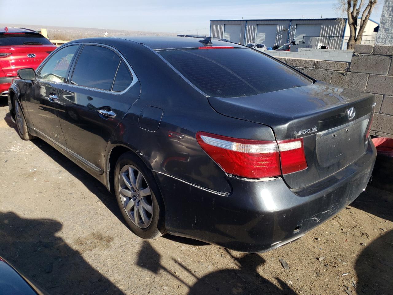 Lexus LS