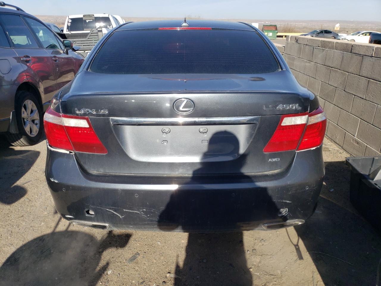 Lexus LS