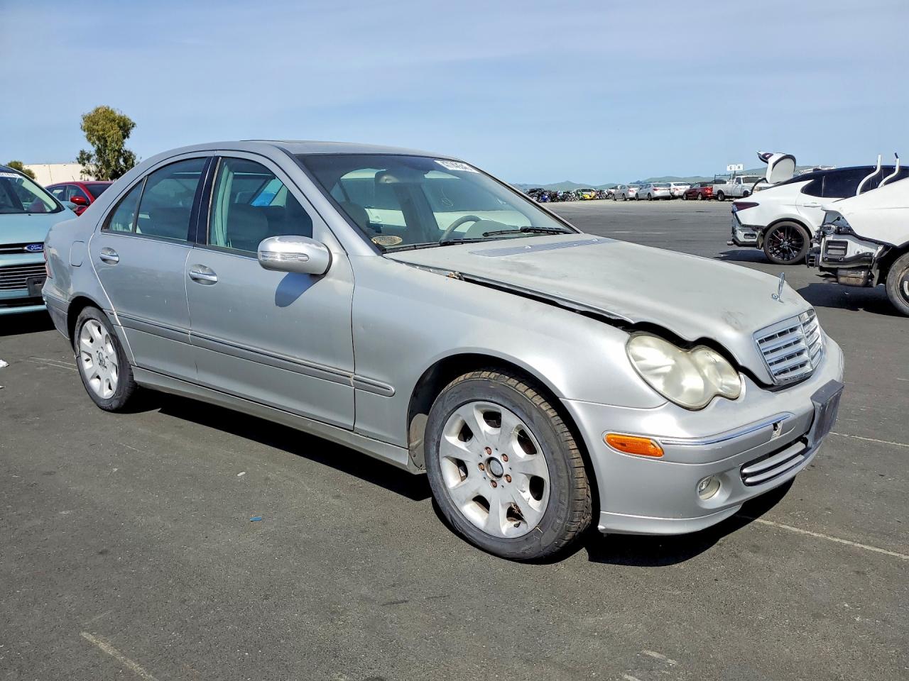 Mercedes-Benz C-Class 240