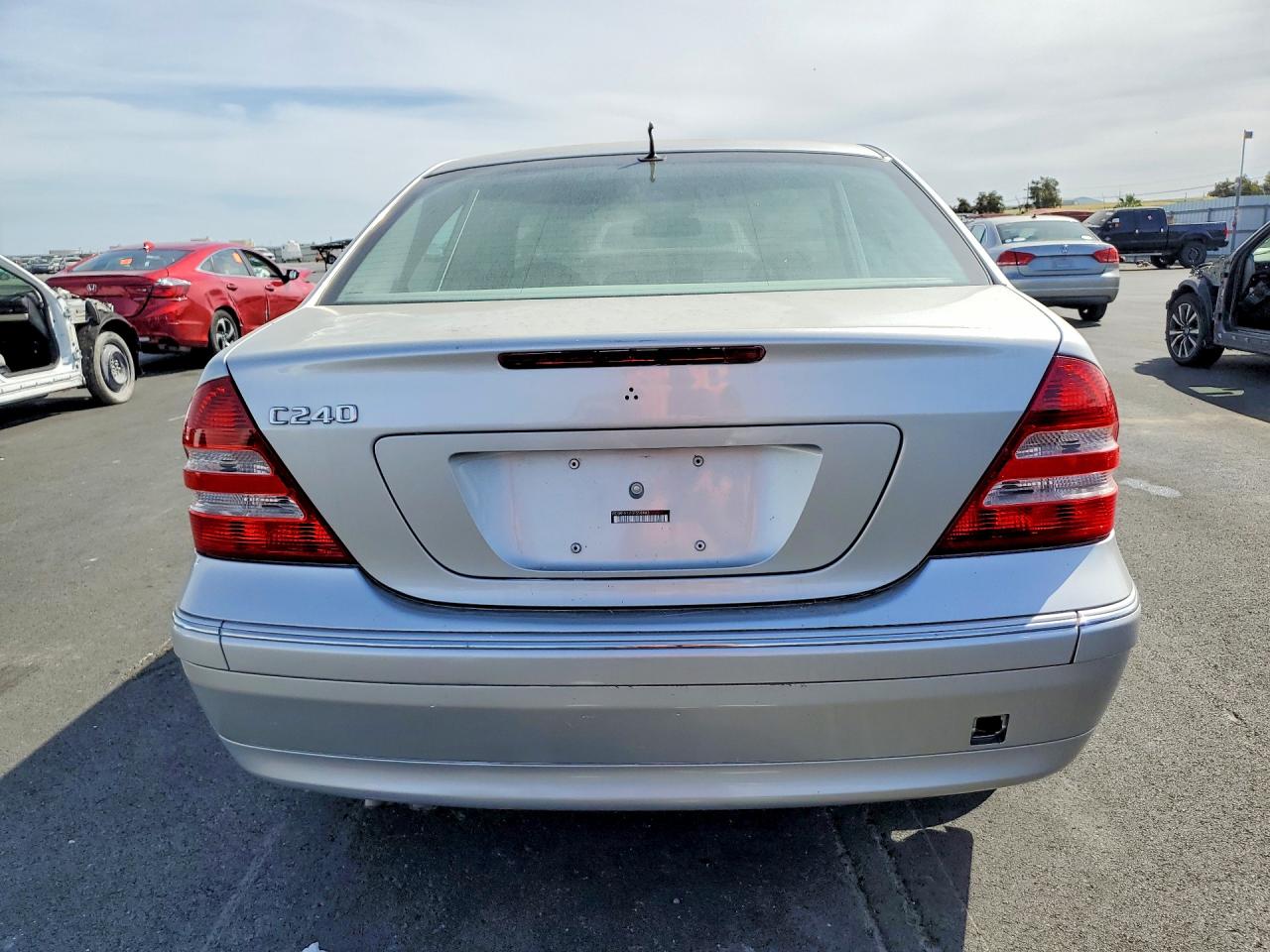 Mercedes-Benz C-Class 240