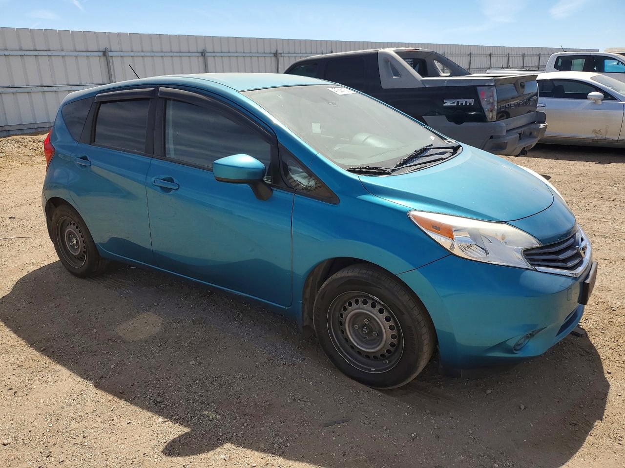 Nissan Versa S Plus