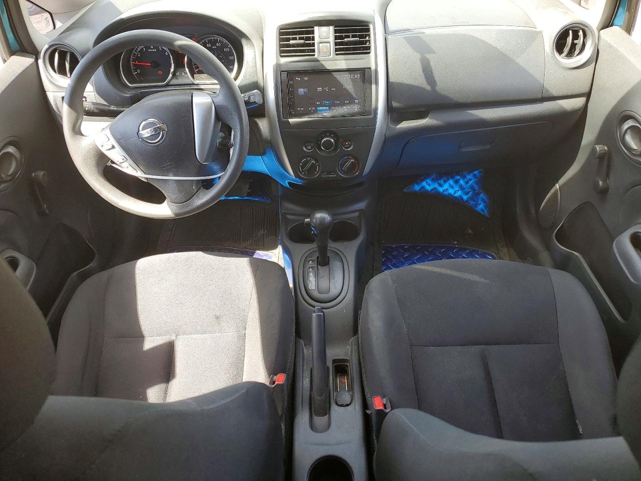 Nissan Versa S Plus