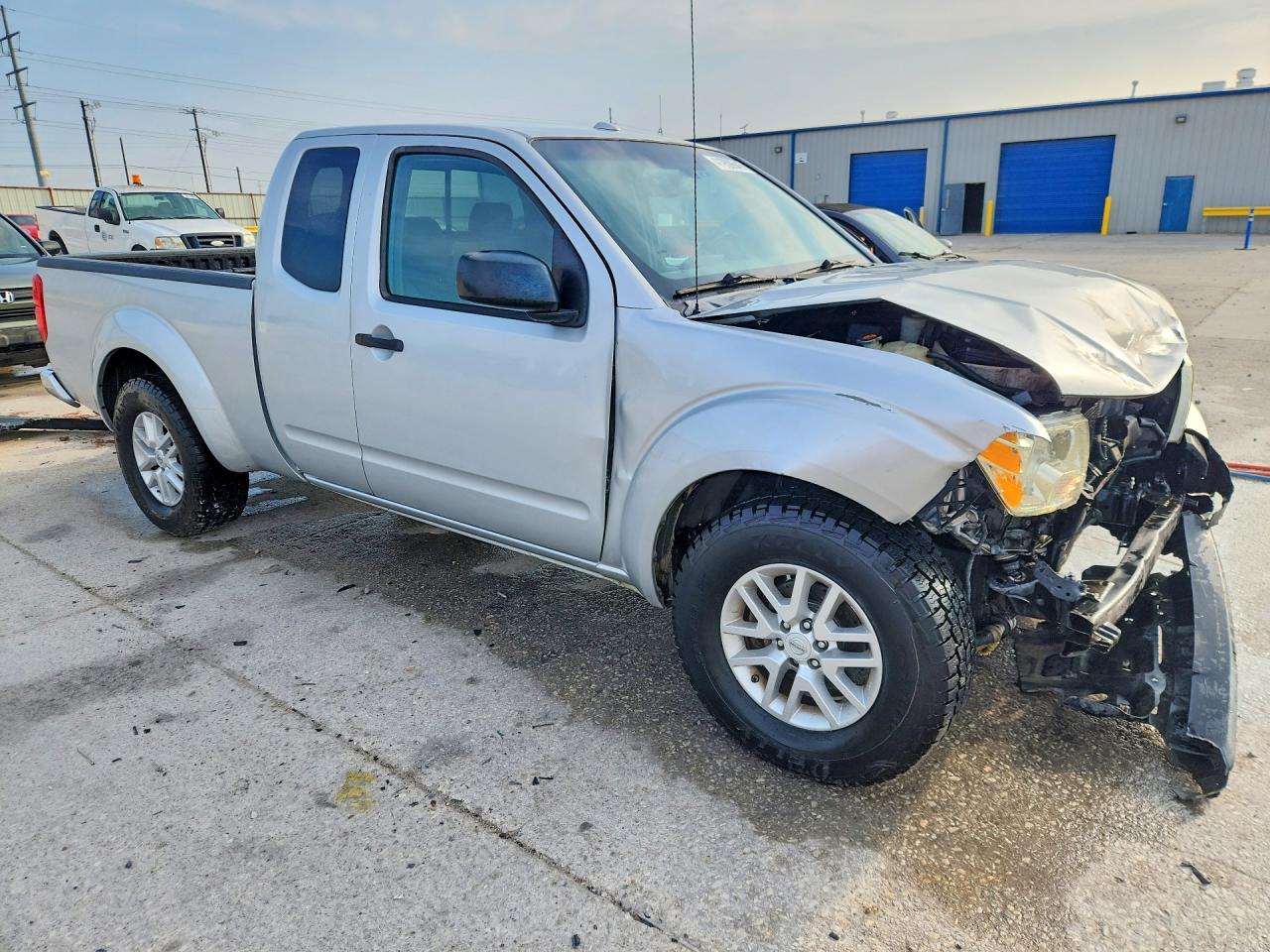 Nissan Frontier Sv V6