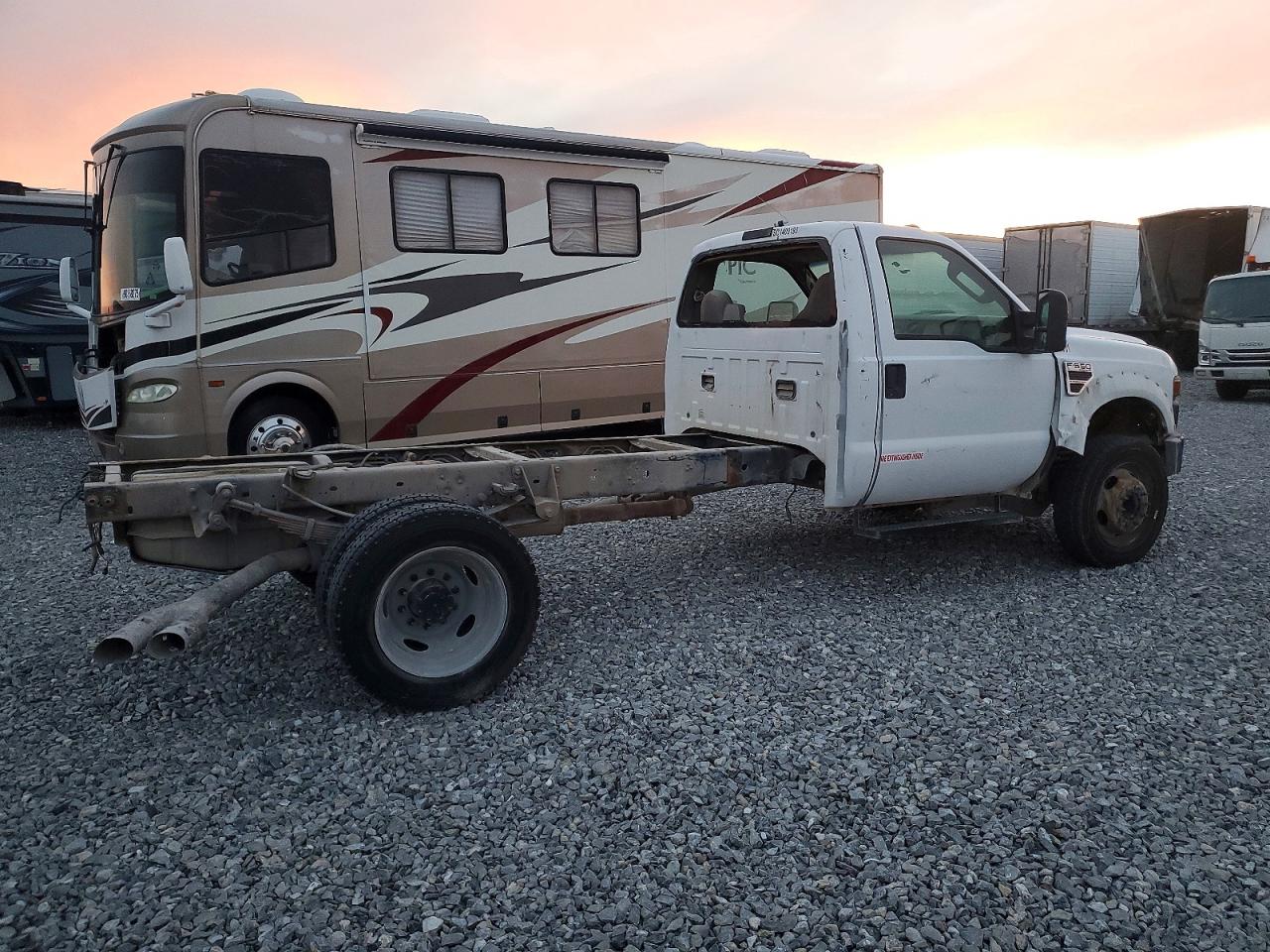 Ford F-550 Super Duty