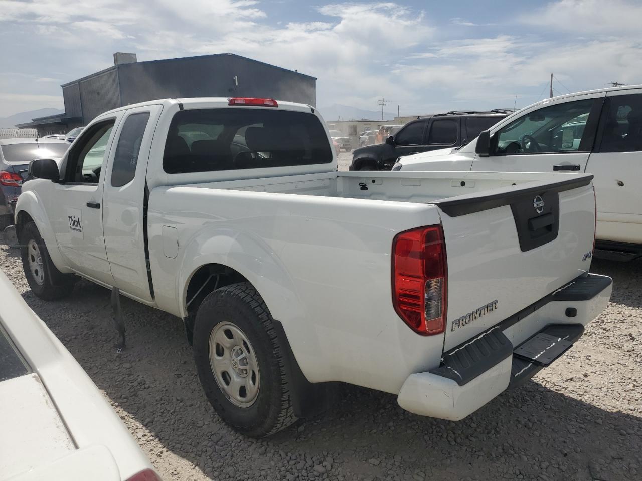 Nissan Frontier S