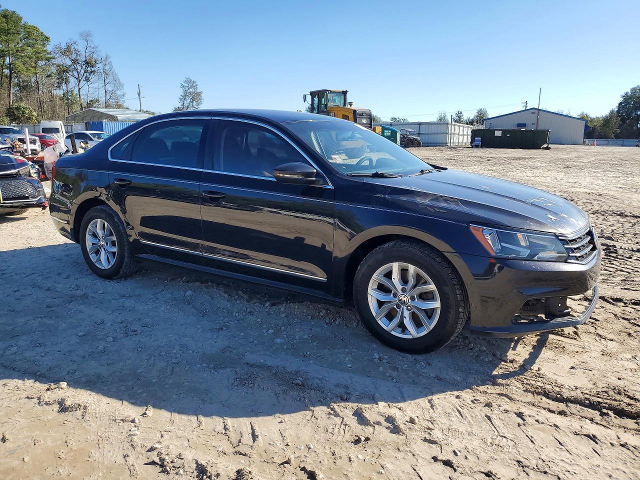 Volkswagen Passat S