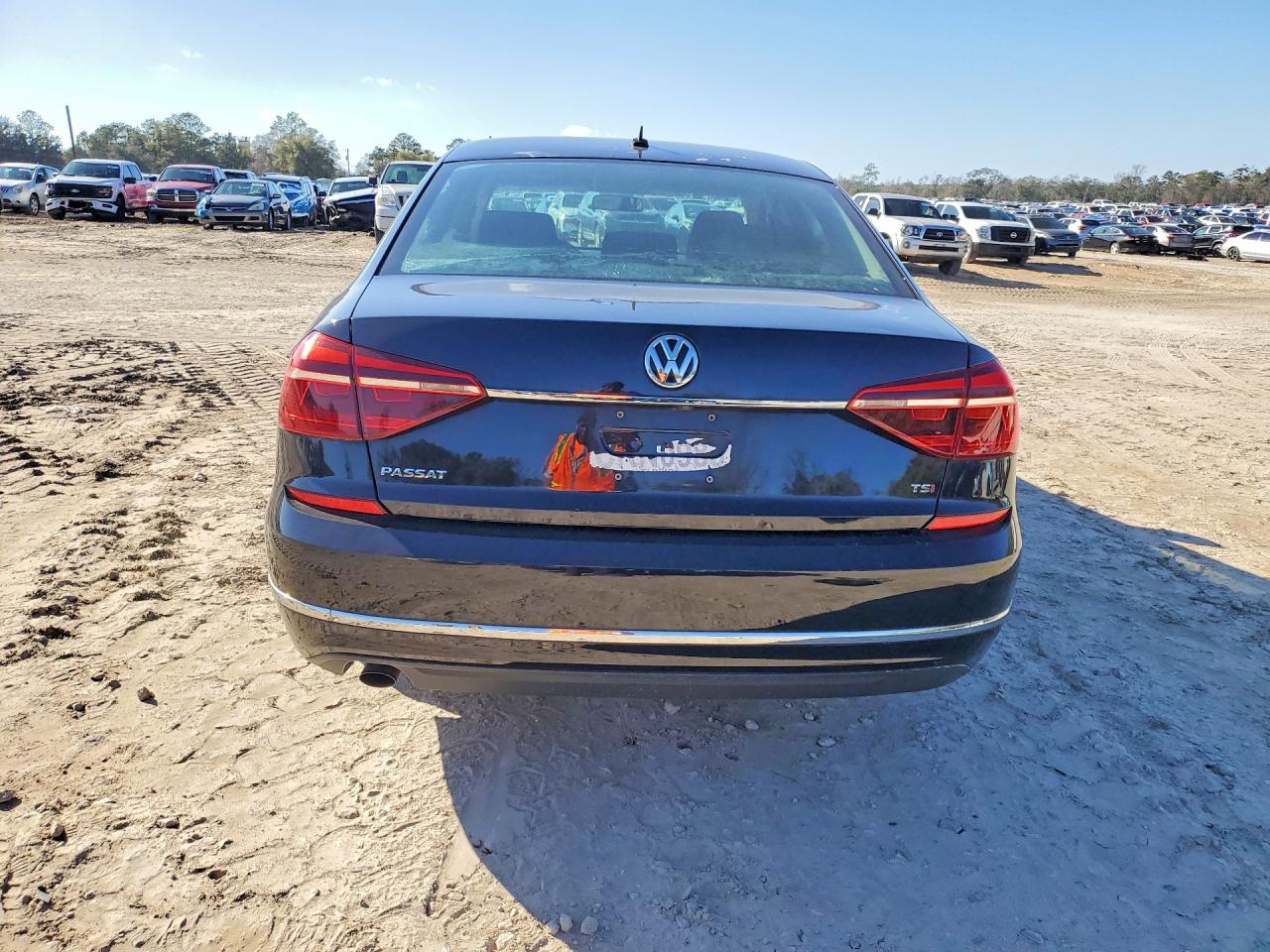 Volkswagen Passat S