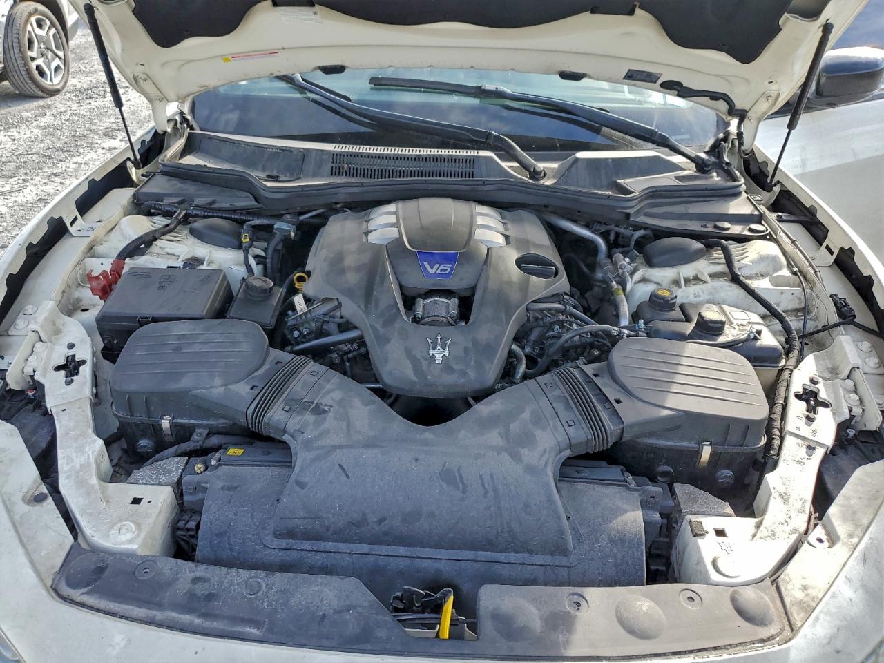 Maserati Ghibli S
