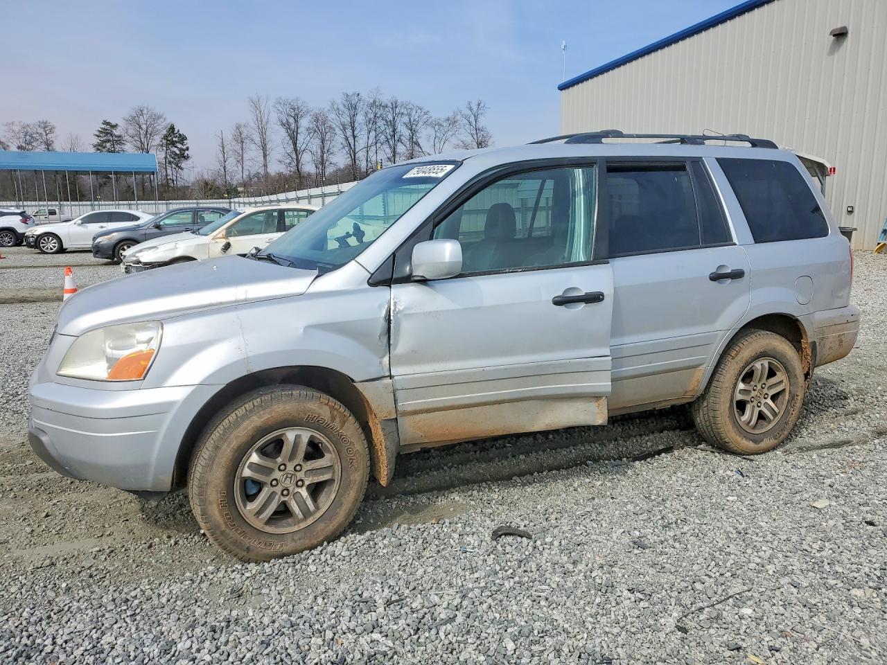 Salvage Honda Pilot Image