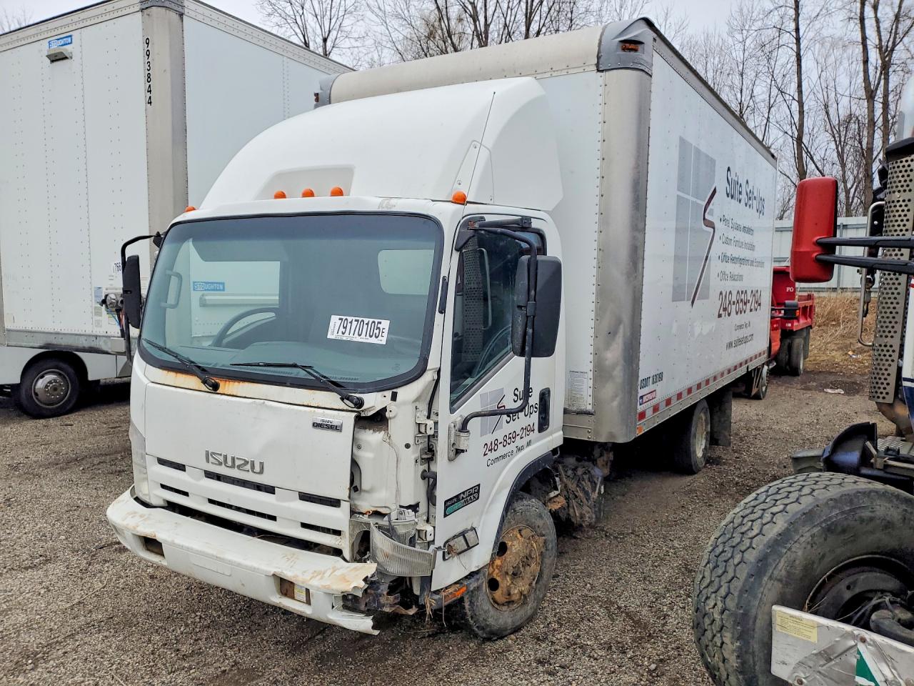 Salvage Isuzu Npr Image