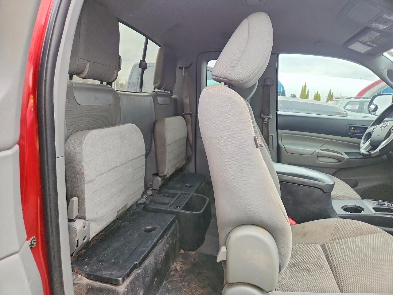 Toyota Tacoma Base