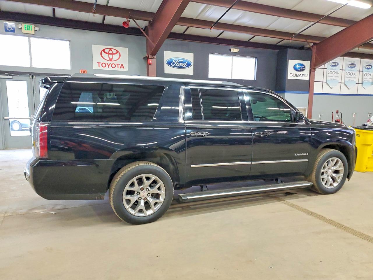 GMC Yukon Denali