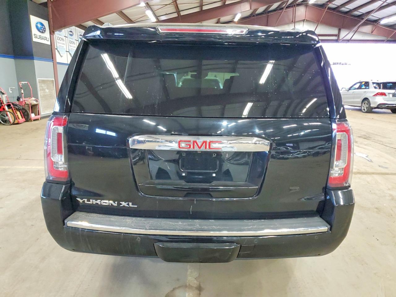 GMC Yukon Denali