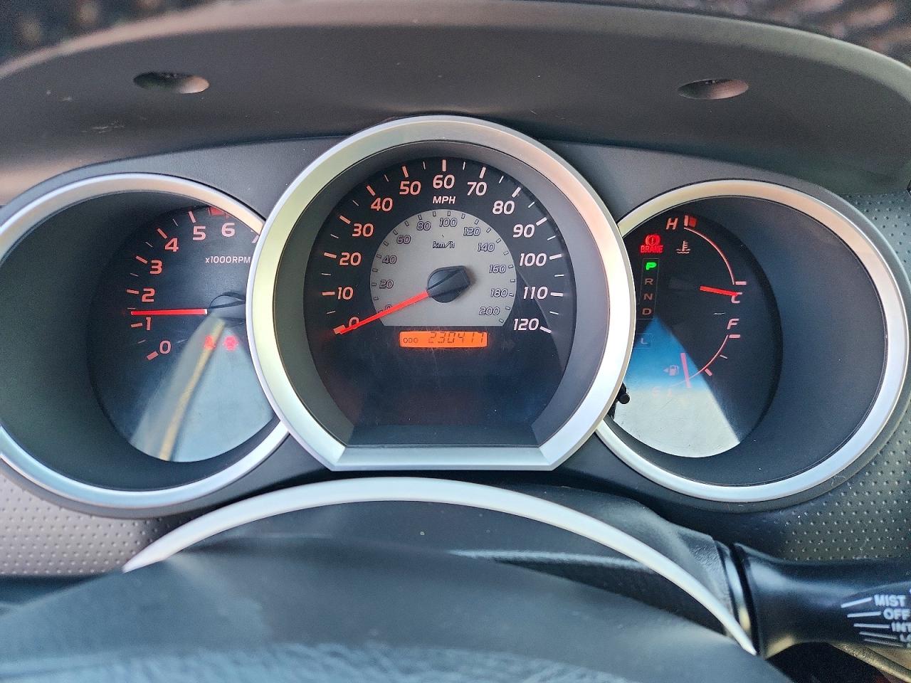 Toyota Tacoma V6