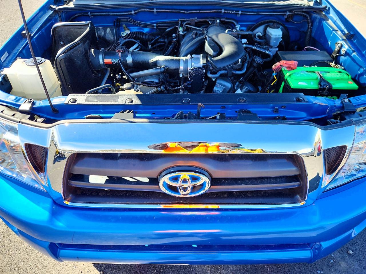 Toyota Tacoma V6