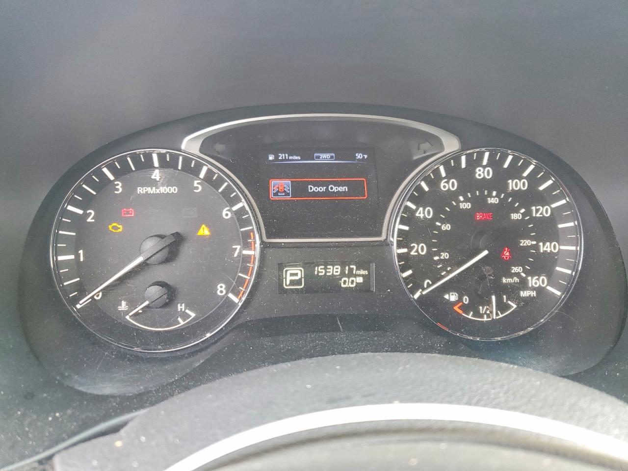 Nissan Pathfinder S