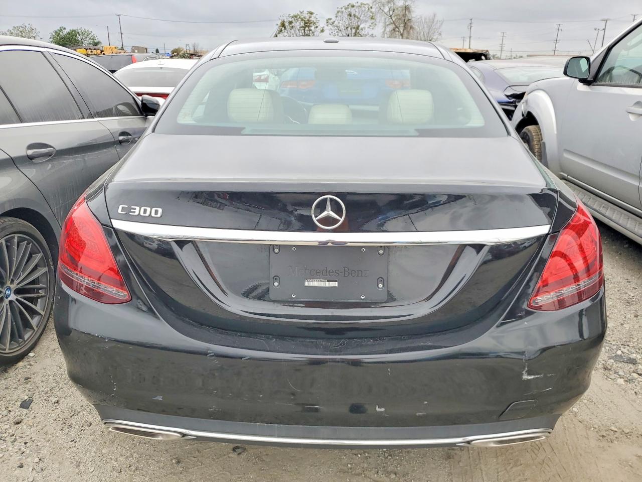 Mercedes-Benz C-Class 300