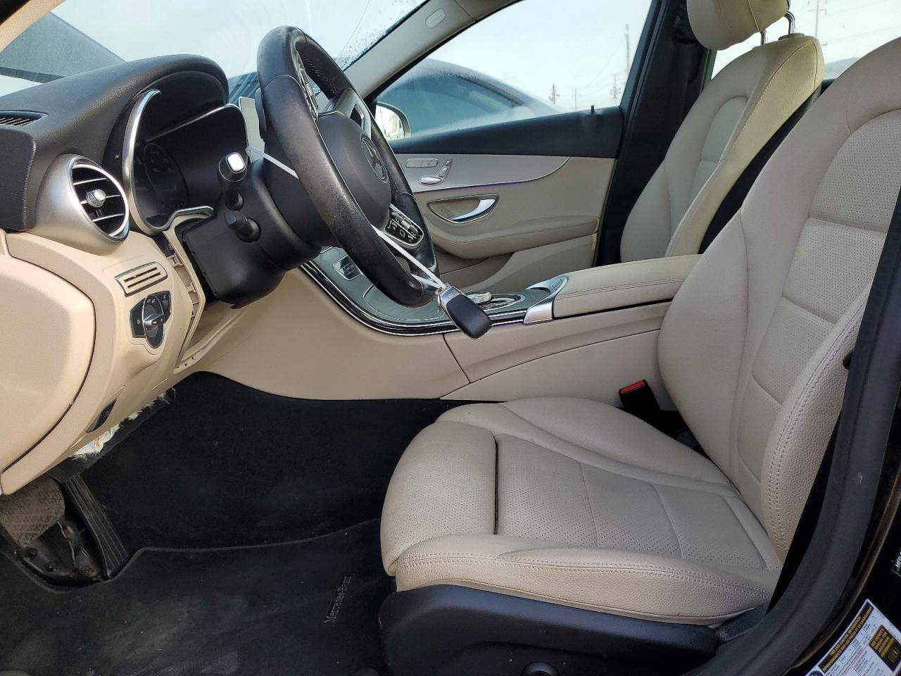 Mercedes-Benz C-Class 300