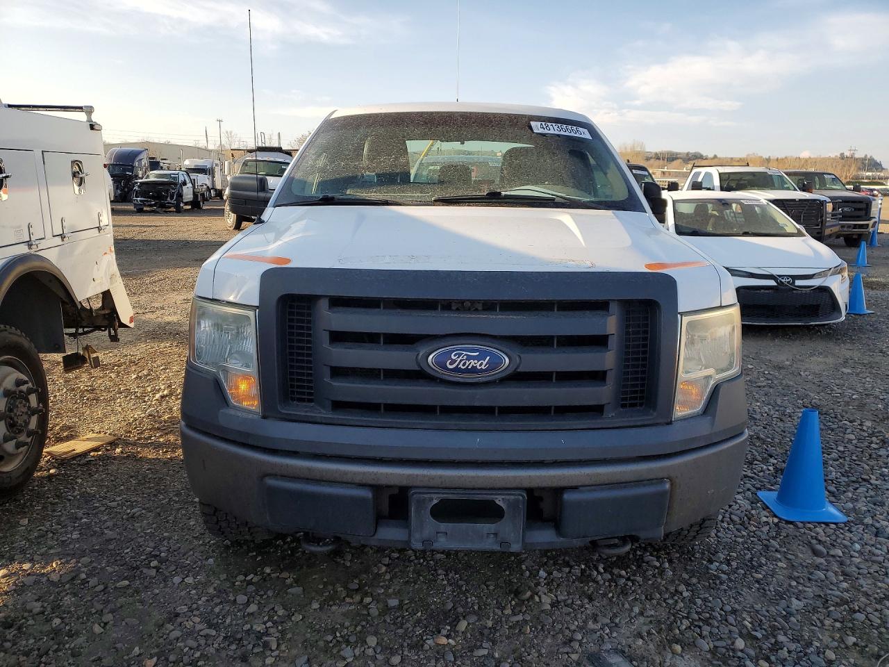 Ford F-150 Super Cab