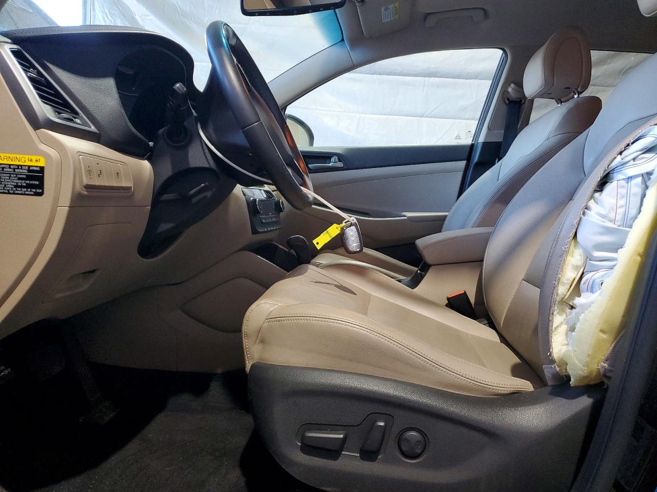 Hyundai TUCSON Se Plus