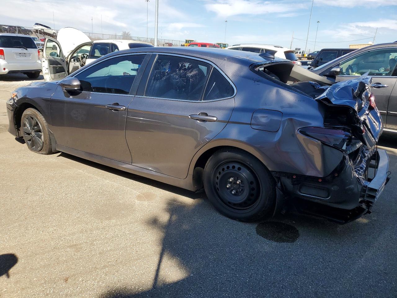 Toyota Camry Le
