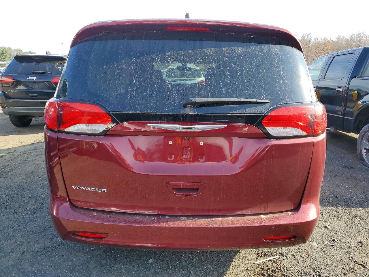 Chrysler Minivan Lxi
