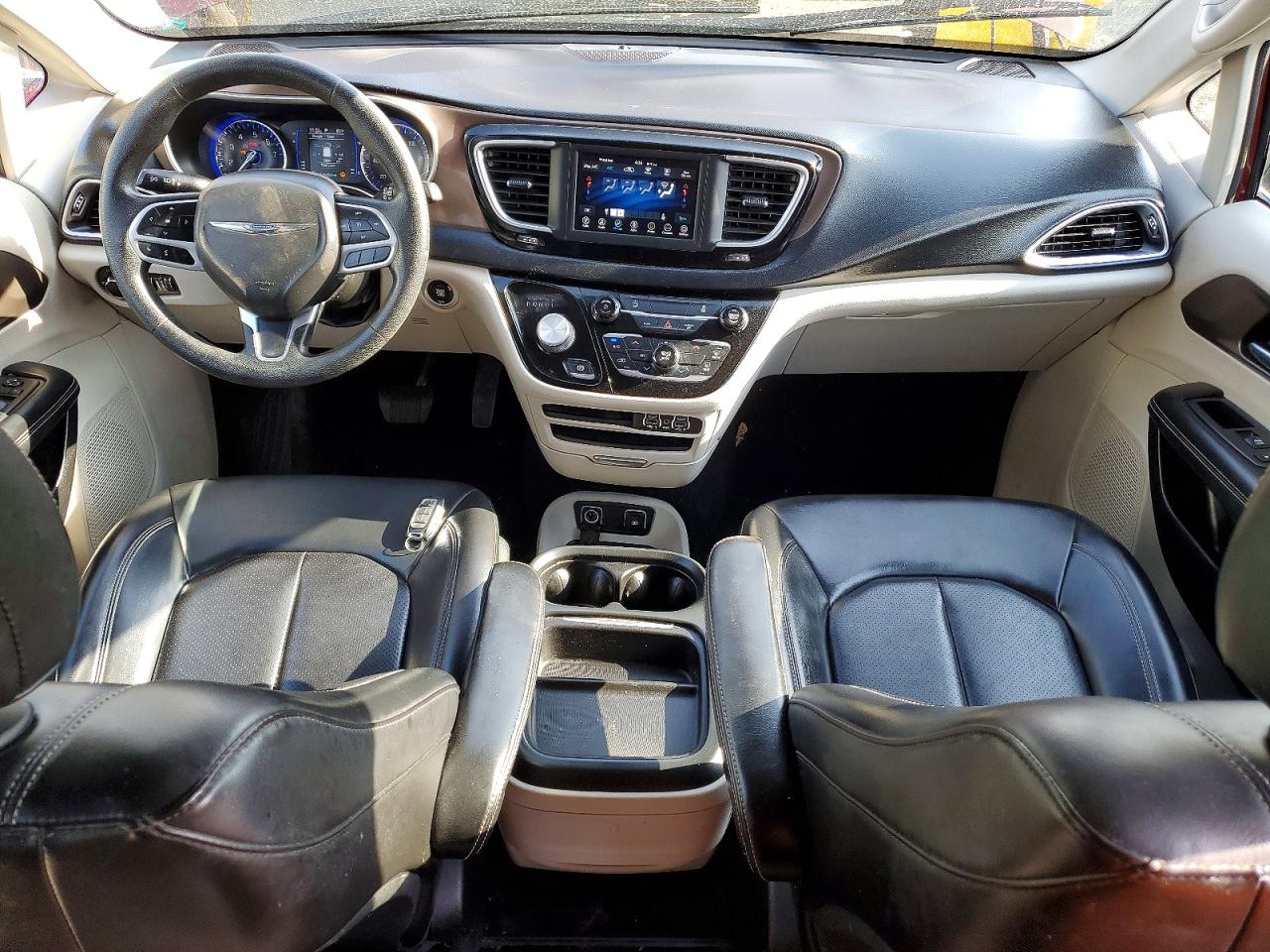 Chrysler Minivan Lxi