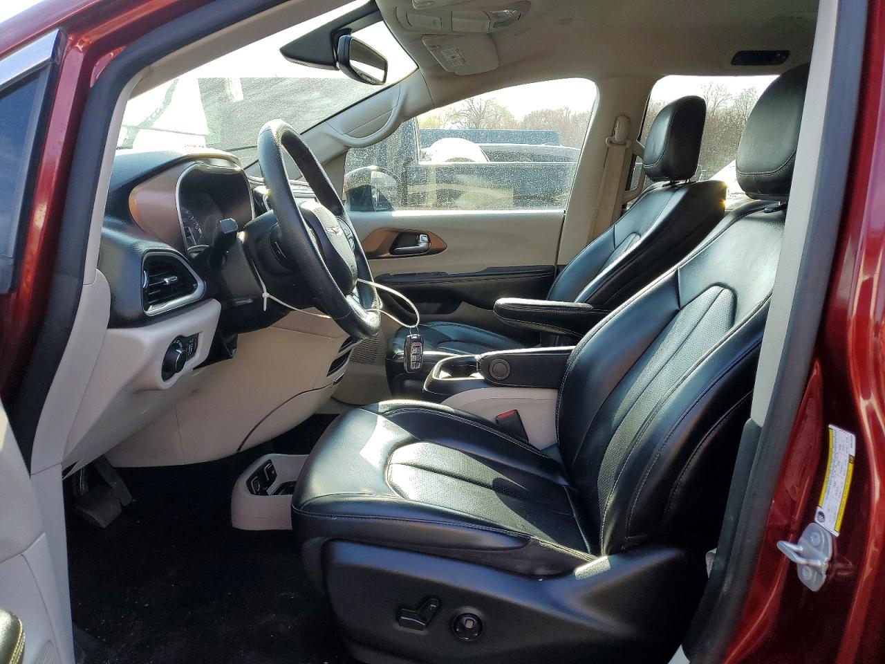 Chrysler Minivan Lxi