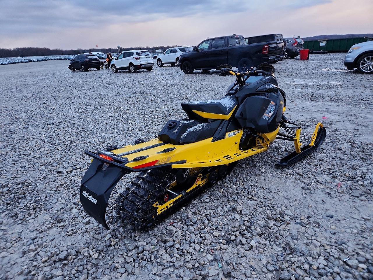 Ski-Doo 850 Mxz Xr