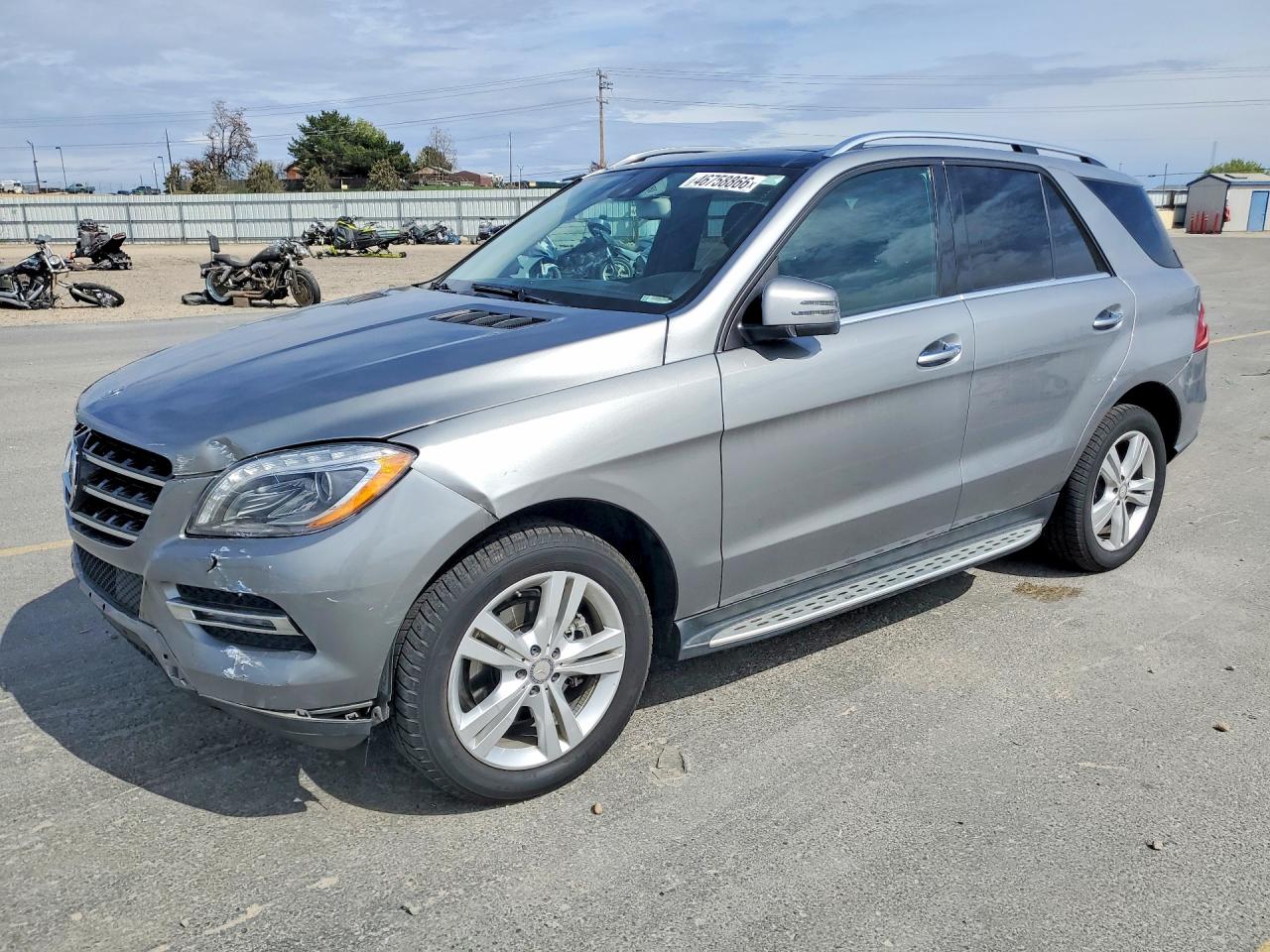 Salvage Mercedes-Benz M-Class Image