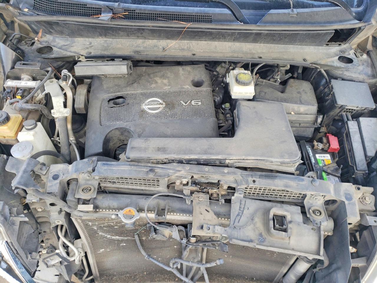 Nissan Pathfinder S