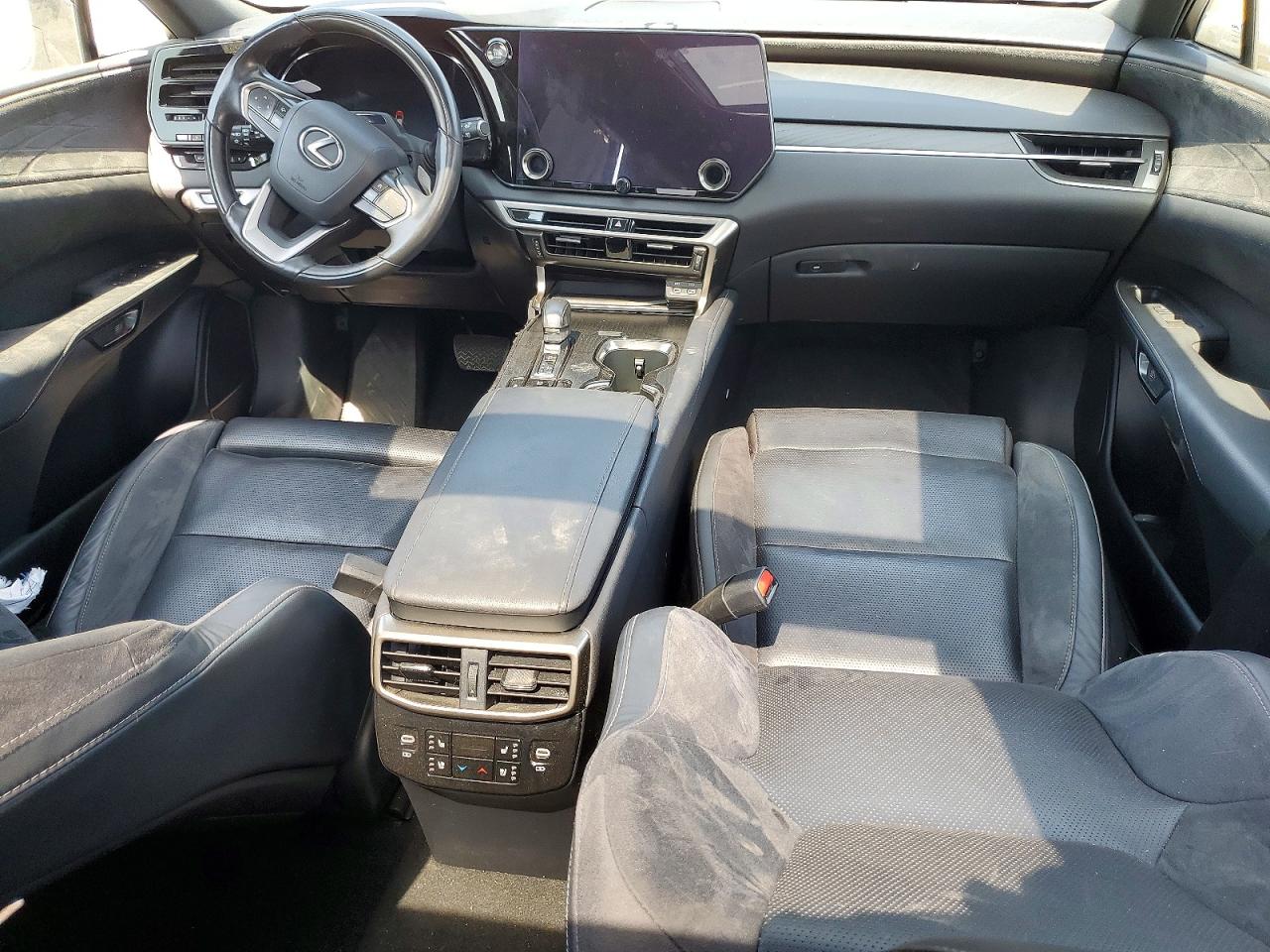 Lexus RX Luxury