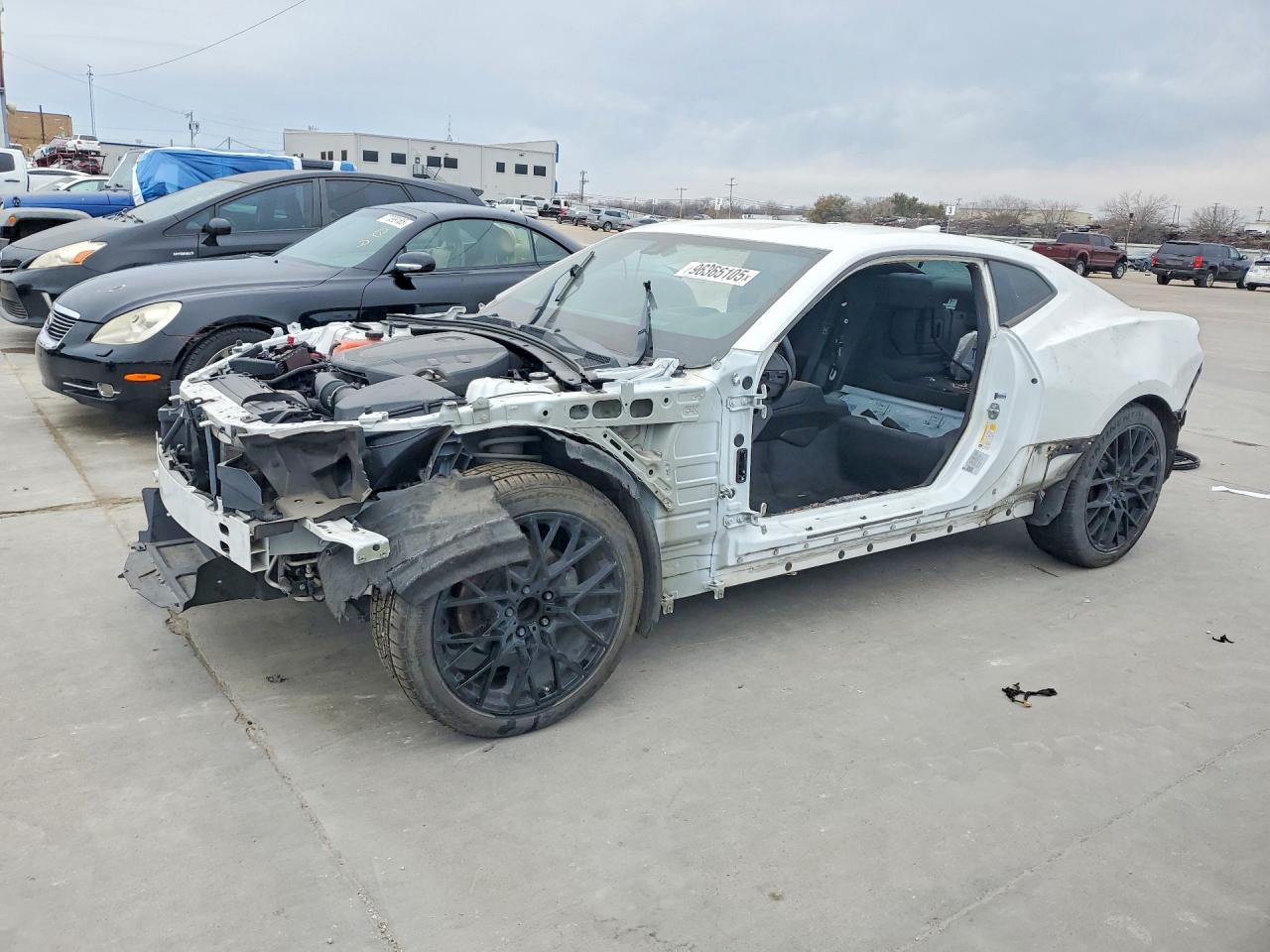Salvage Chevrolet Camaro Image