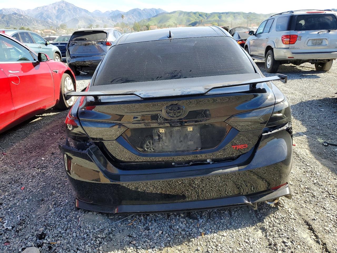 Toyota Camry Trd
