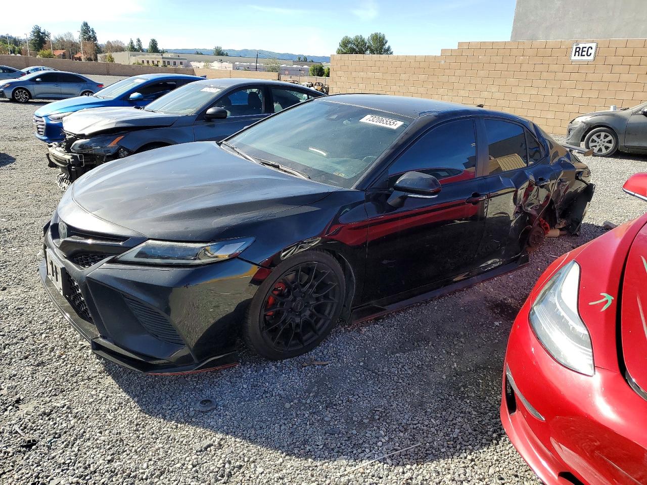 Salvage Toyota Camry Image