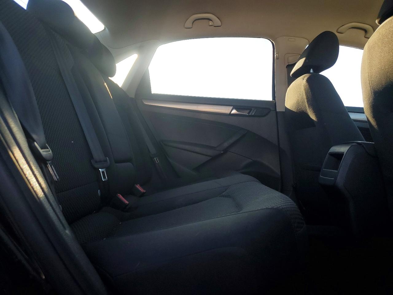 Volkswagen Passat S