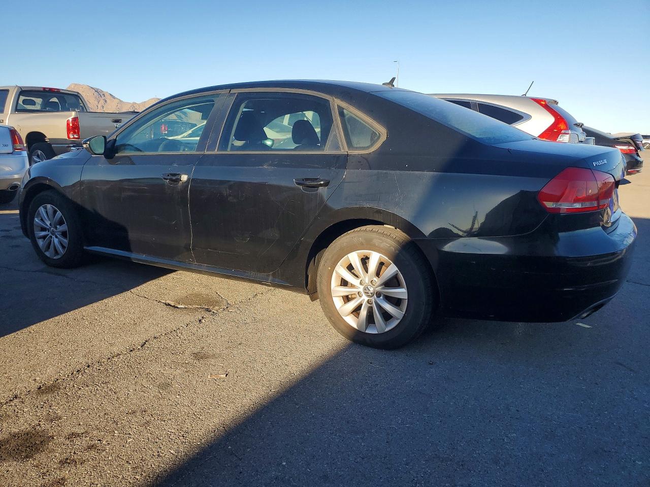 Volkswagen Passat S