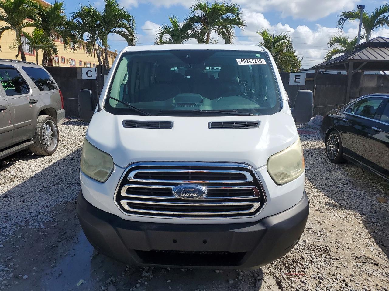 Ford Transit T-350