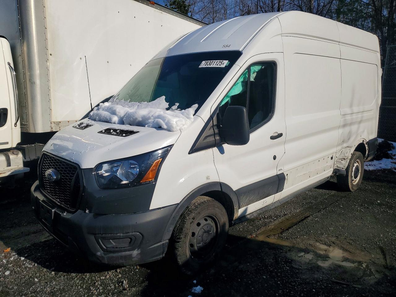 Salvage Ford Transit Image