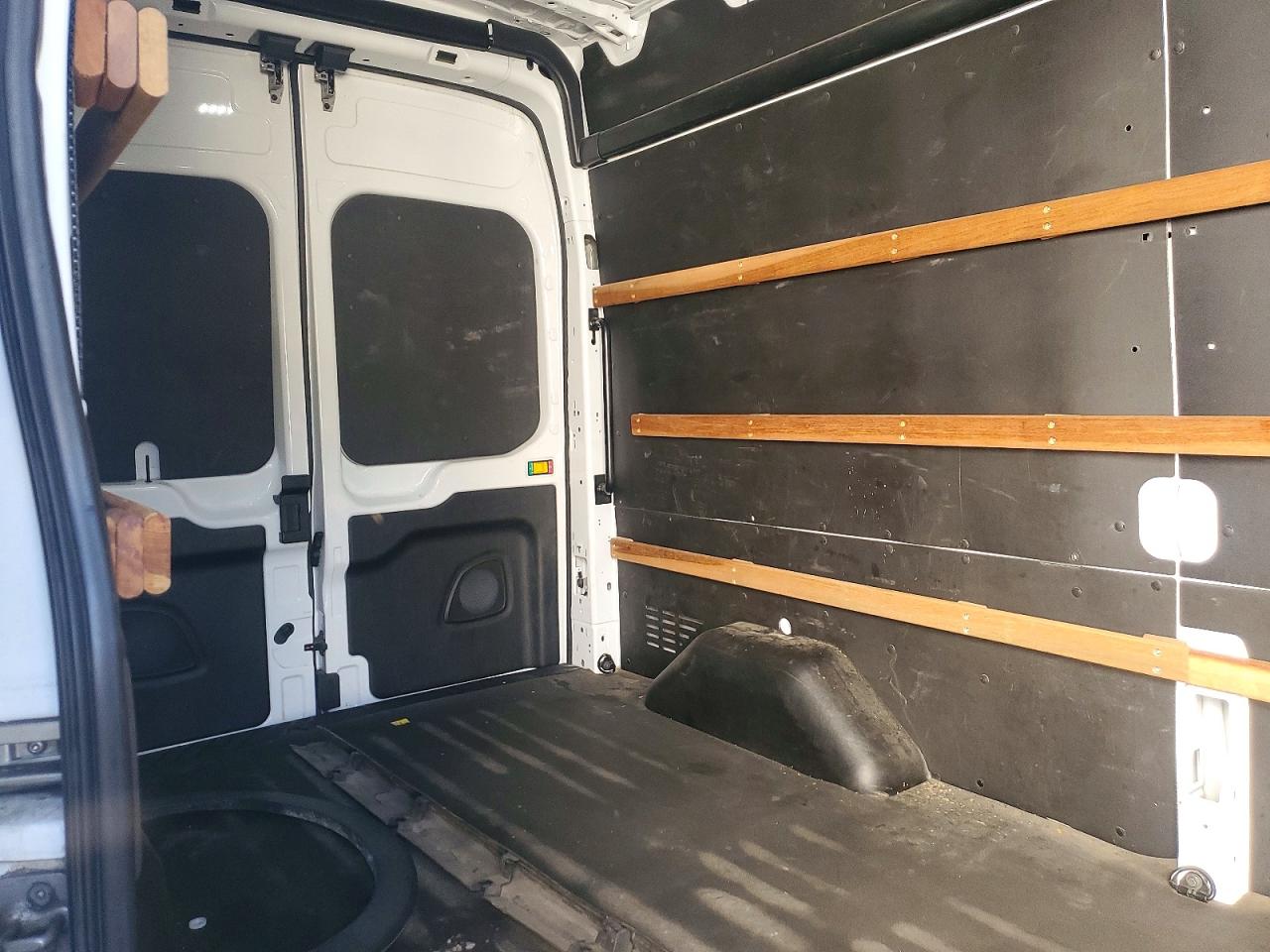 Ford Transit T-250