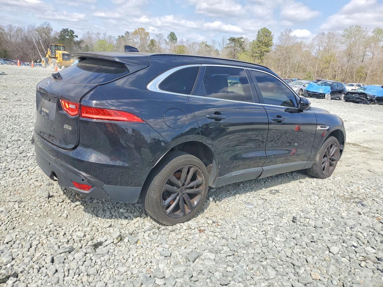 Jaguar F-PACE Premium