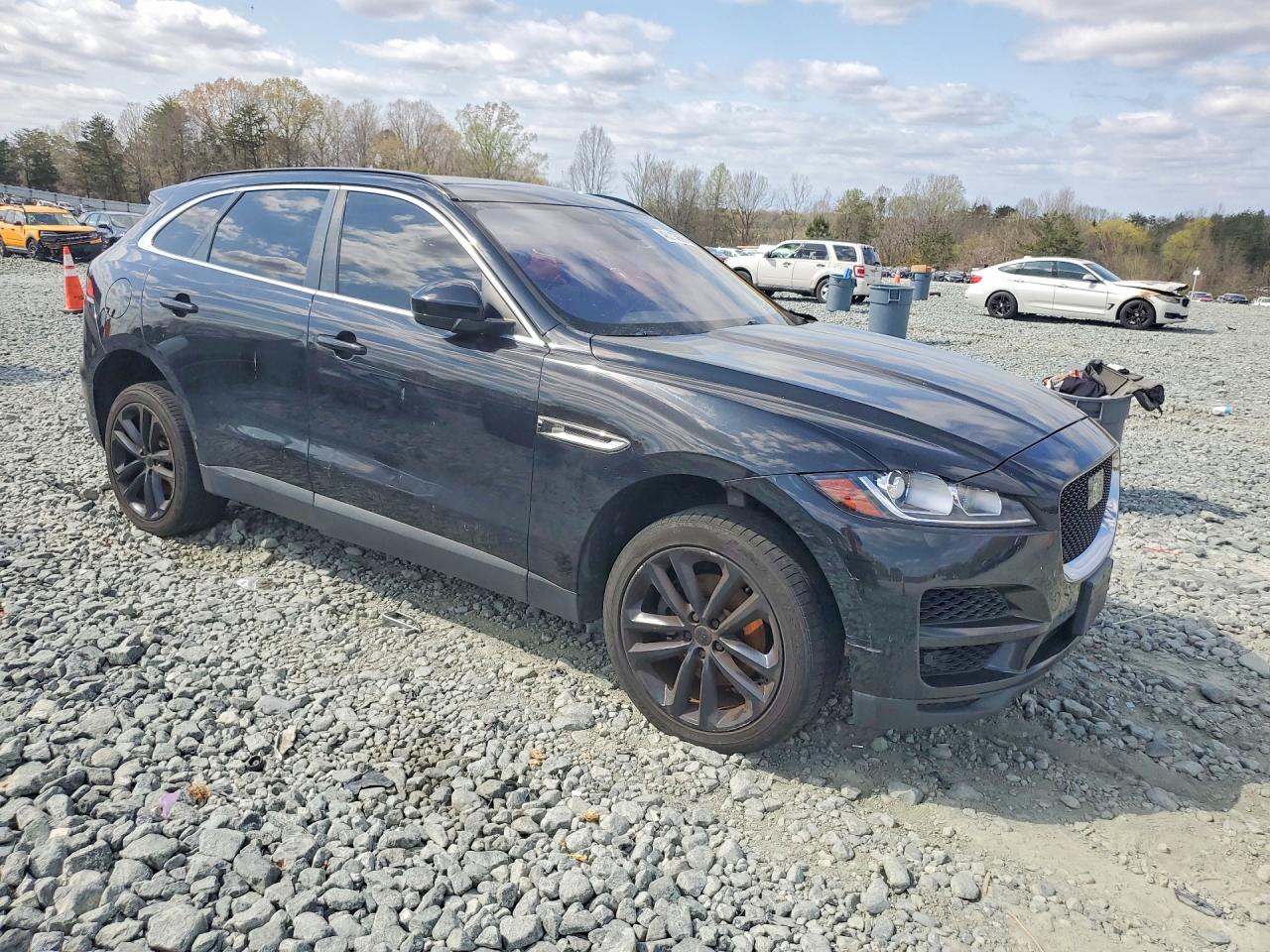 Jaguar F-PACE Premium