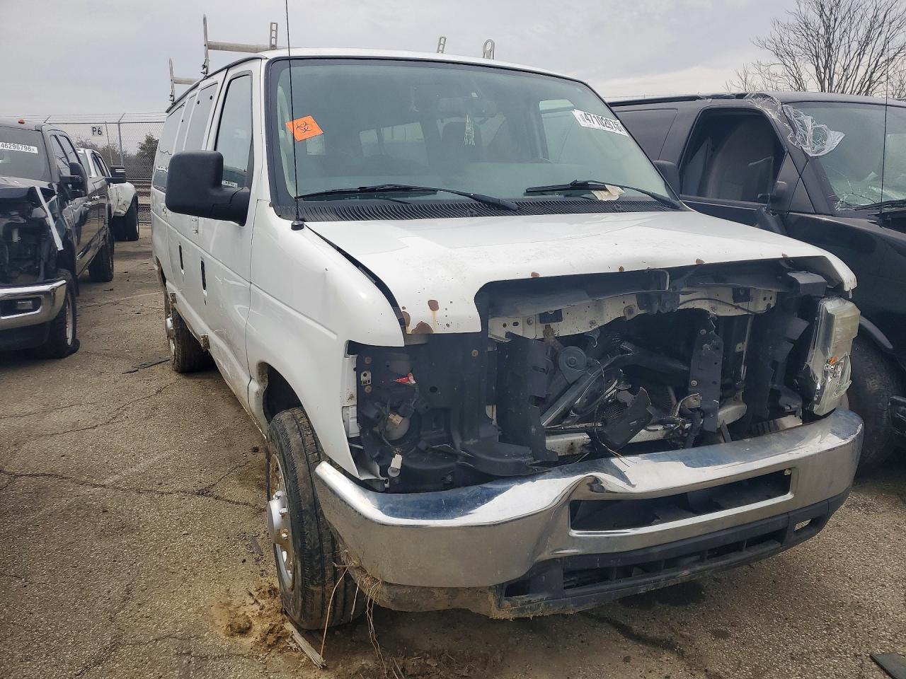 Ford Econoline E350 Super Duty Wagon