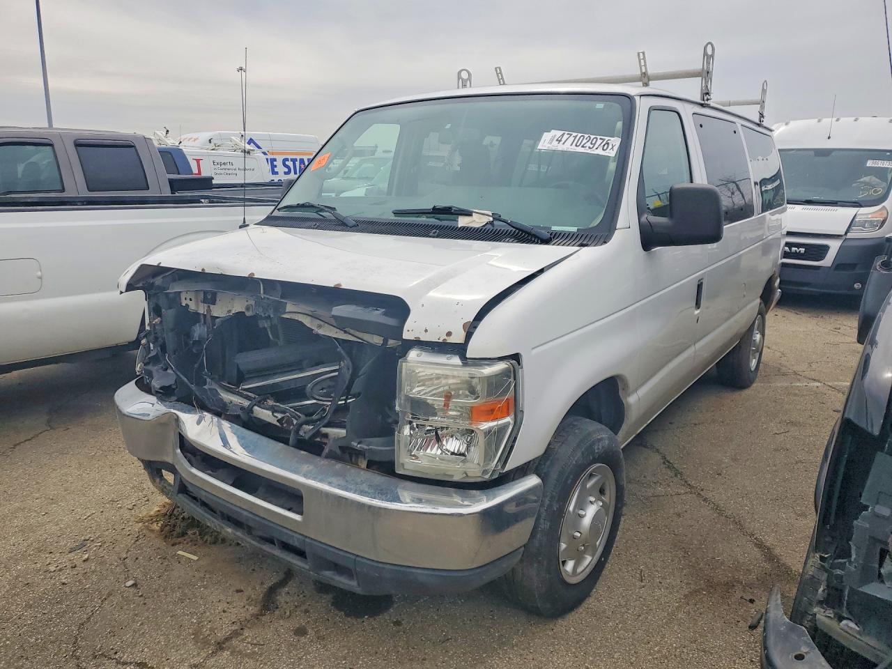 Salvage Ford Econoline Image