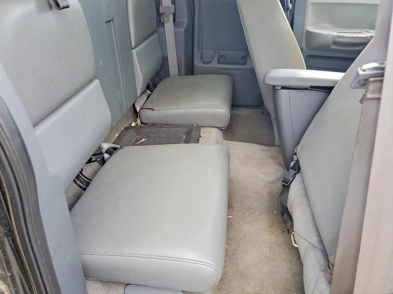 Dodge Dakota Slt