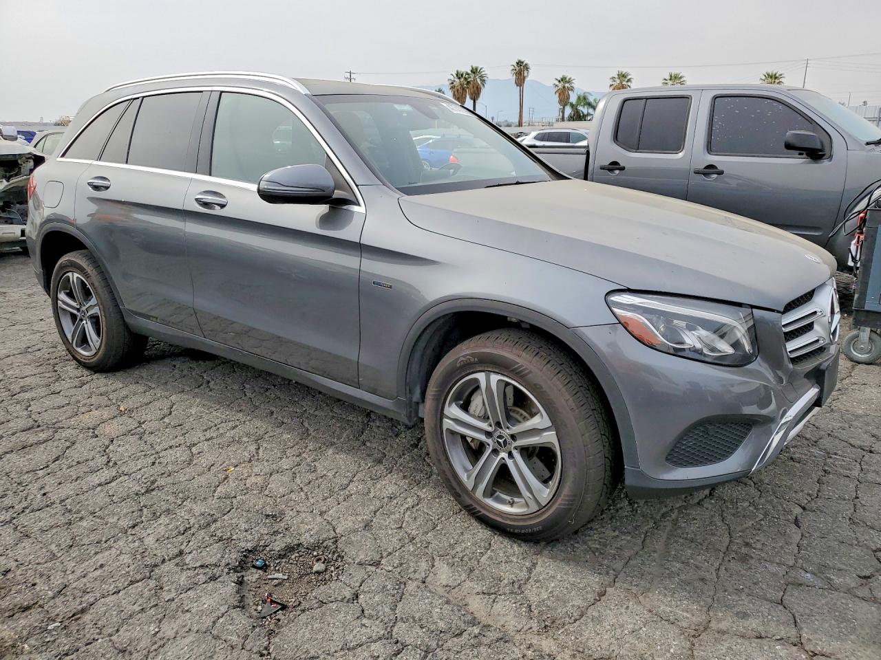 Mercedes-Benz GLC 350e