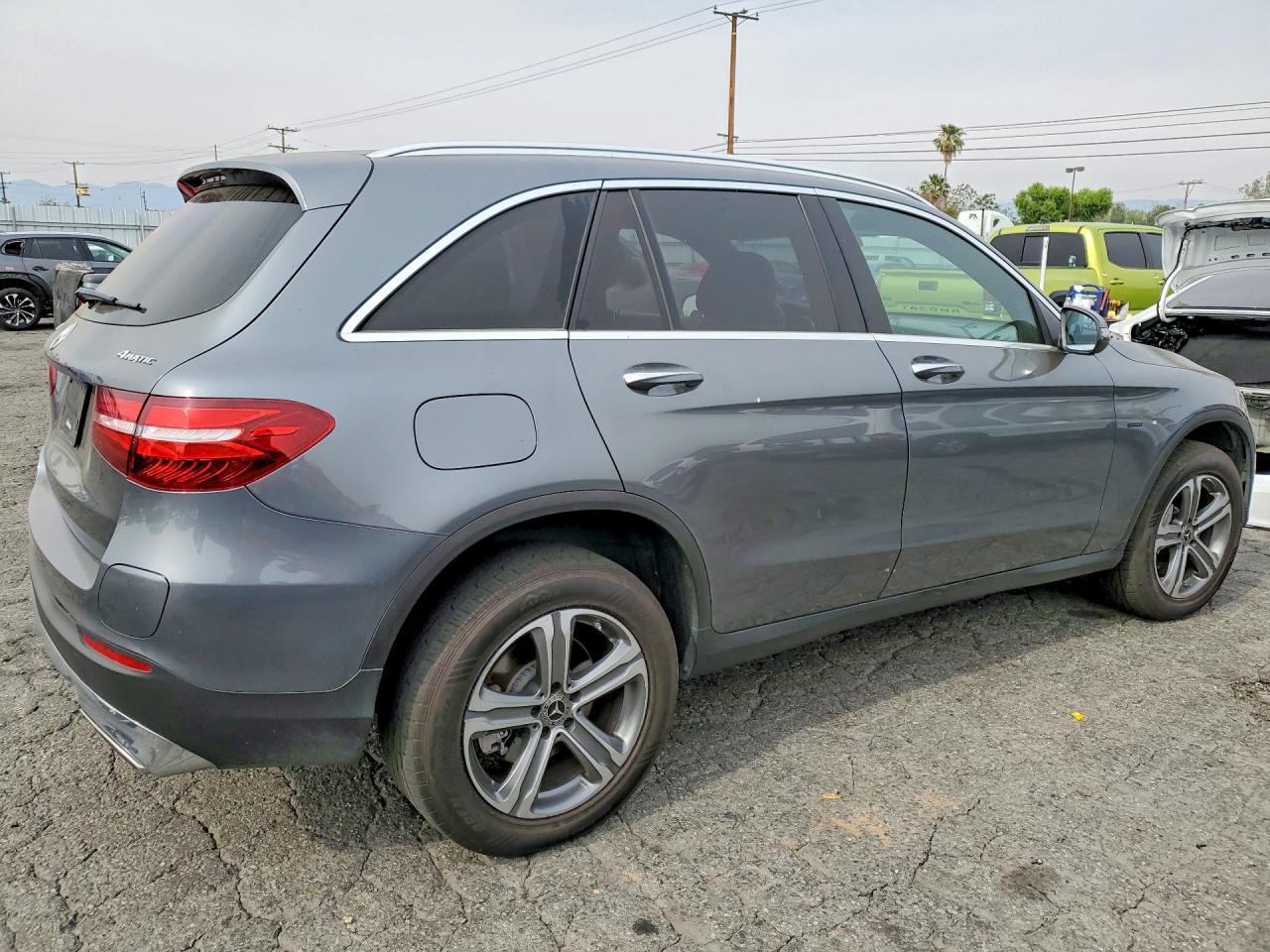 Mercedes-Benz GLC 350e
